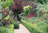 Flower and Vegetable Gardens - photo 2